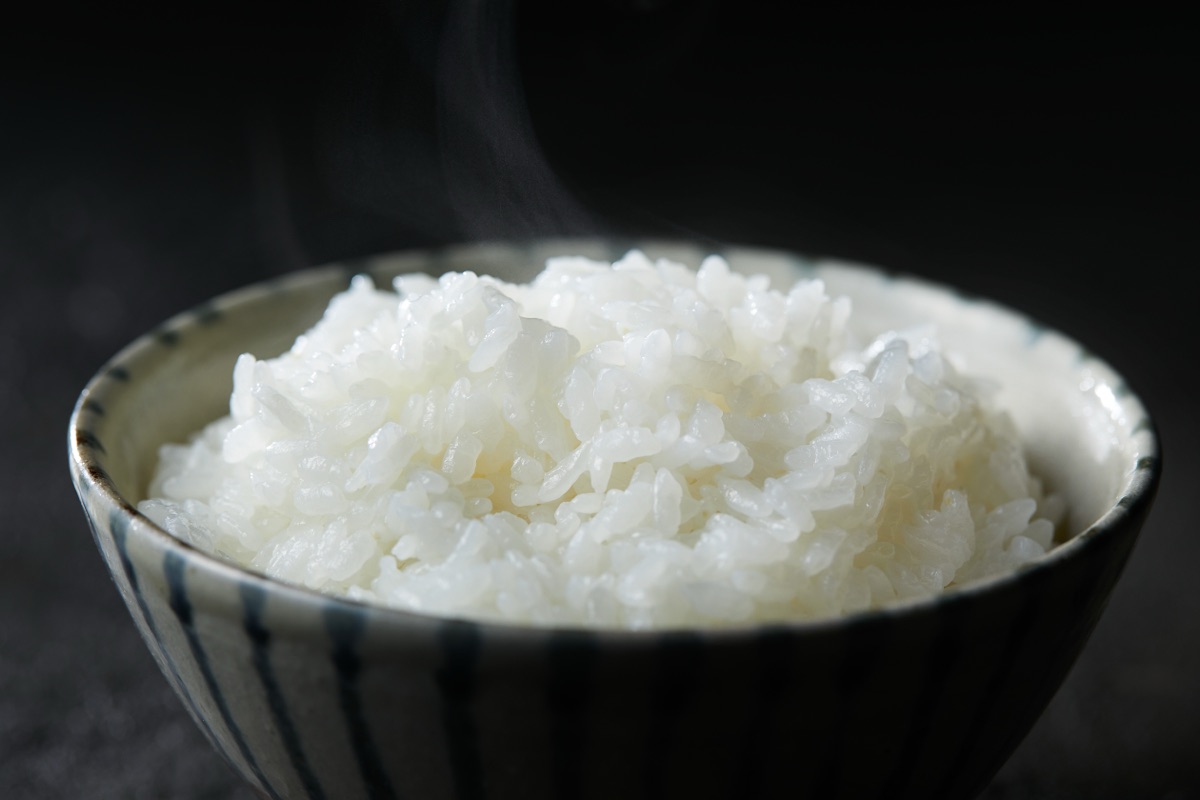 炊きたての国産米ご飯